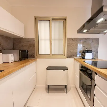 Lumineux, Confort, Wifi & Terrace & Parking * Saint-Laurent-du-Var