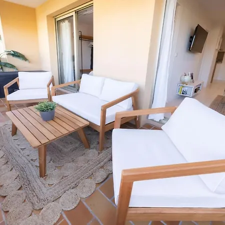 Apartment Lumineux, Confort, Wifi & Terrace & Parking Saint-Laurent-du-Var
